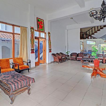 Super Oyo 91870 Warna Kedaton Denpasar Dış mekan fotoğraf