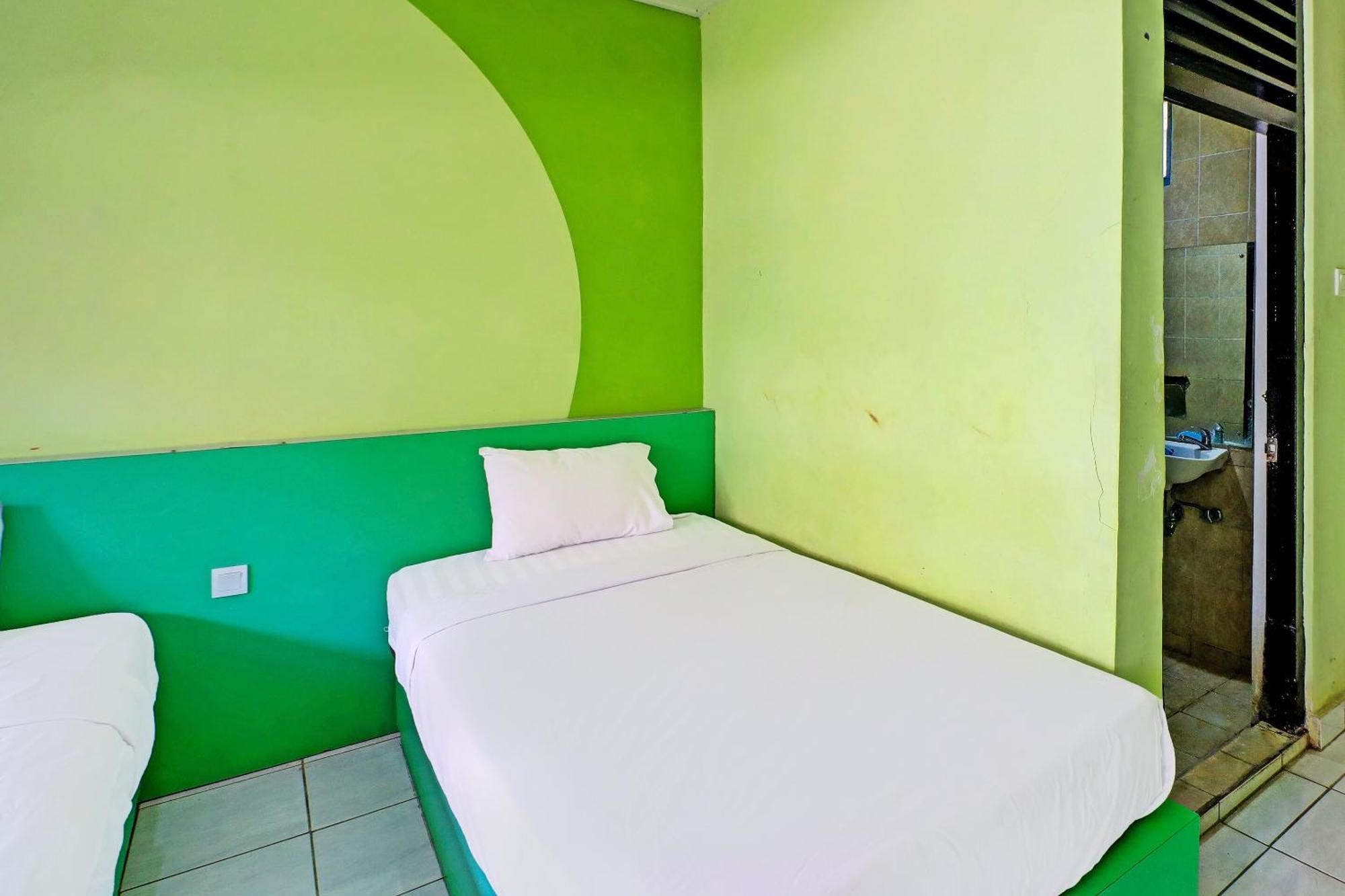 Super Oyo 91870 Warna Kedaton Denpasar Dış mekan fotoğraf